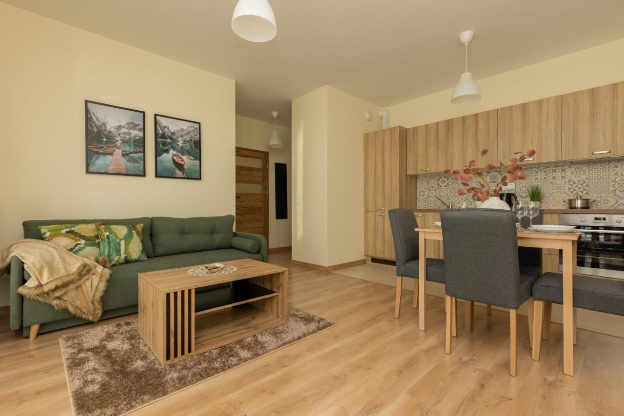 Cosy Apartment Bialej Floty With Parking By Noclegi Renters Varsovie Extérieur photo